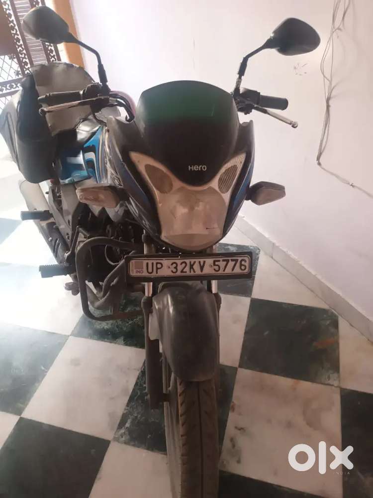 Hero passion x pro with new tubeless tyre ,yet no engine open