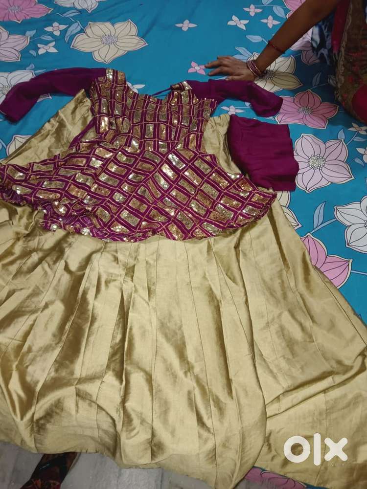 Women and girls dresses