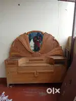 Wooden bed arch head only