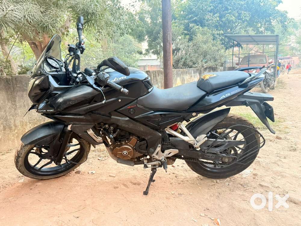 Bajaj pulsar AS 200