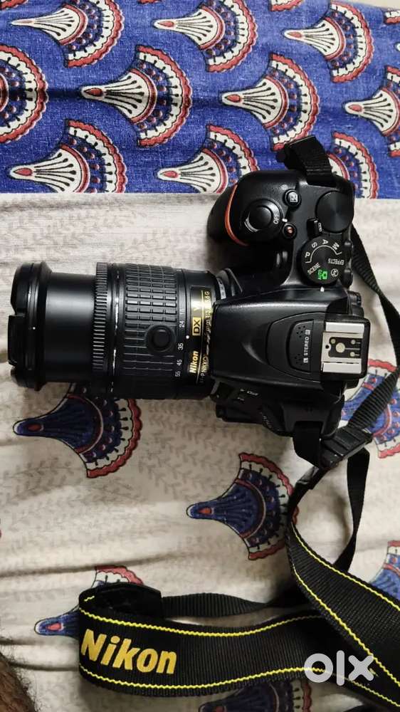 Nikon D5500 with 2 lens in brand new condition