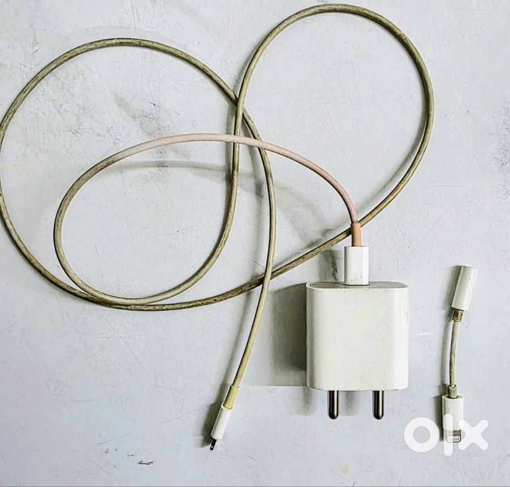 Adapter and cable, lightining 3.5mm jack (original)