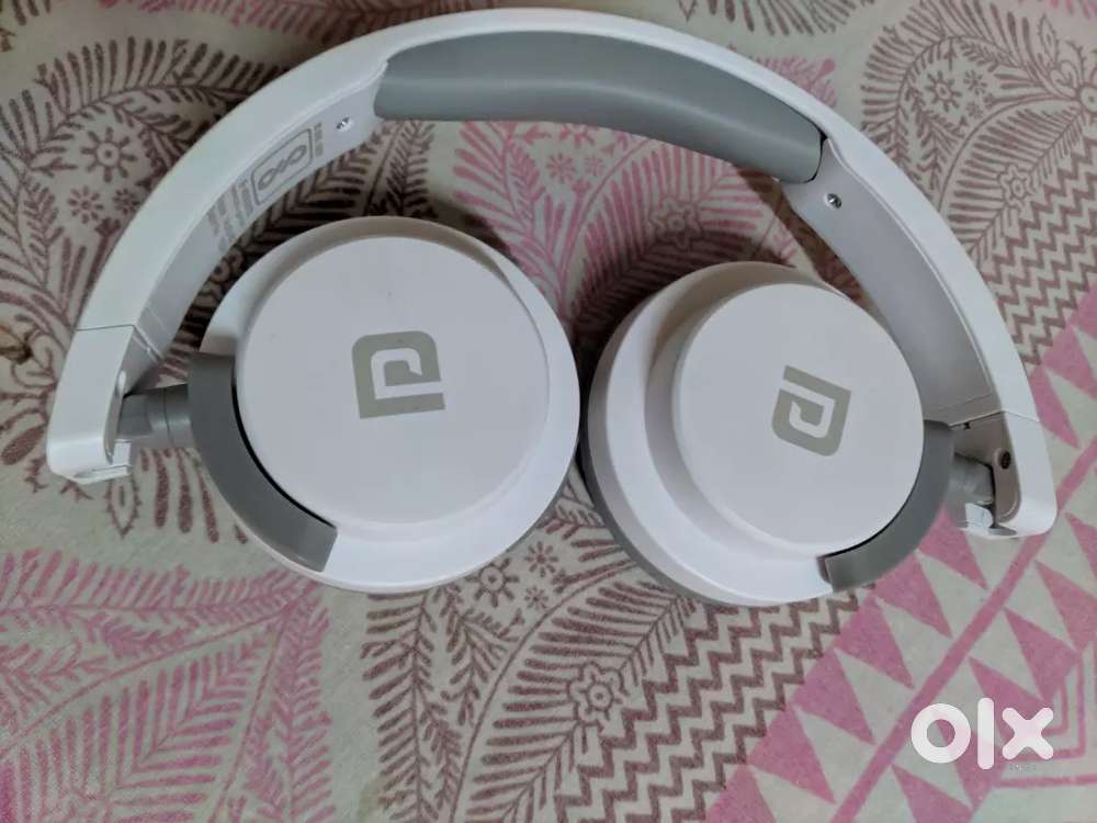 Portronics Muffs M2 white headphone