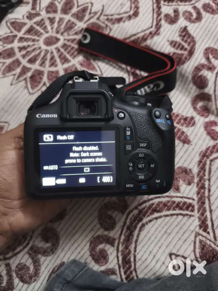 Canon 1500D