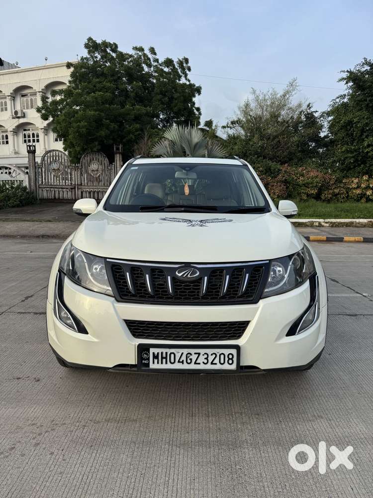 Mahindra XUV500 2.2 W10, 2015, Diesel