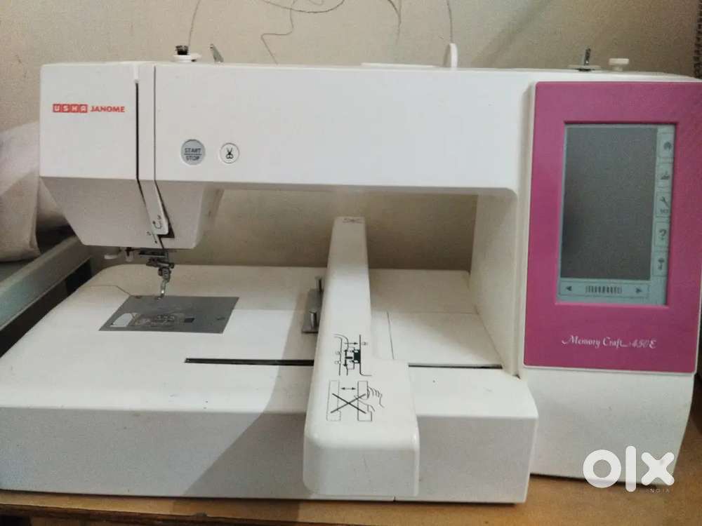 Computerised embroidery machine