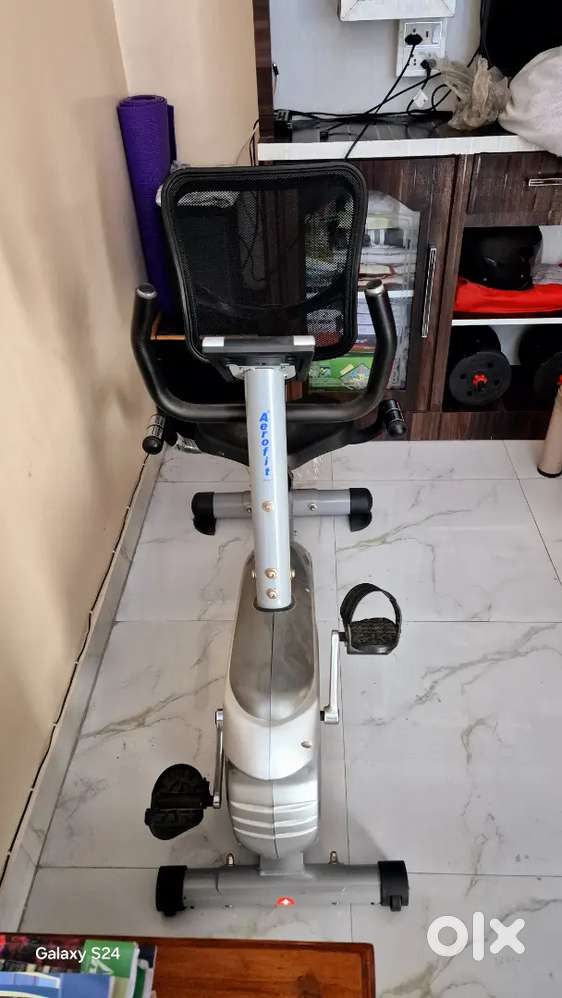 Aerofit gym cycle price negotiable
