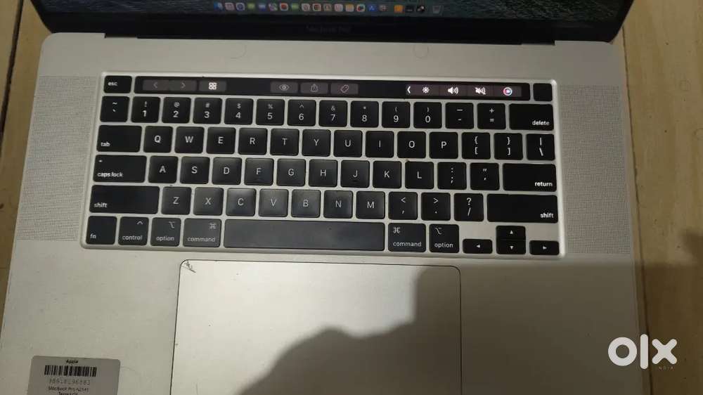 MacBook pro 2019/Model  16 inch Display