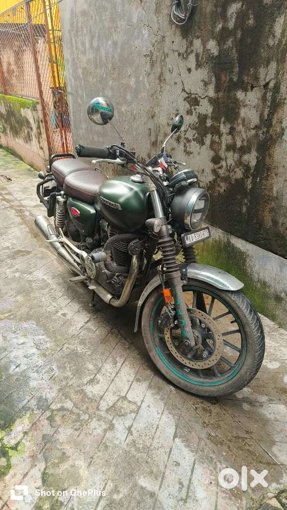 Honda H’ness CB350, Urgent Sell, Matt Green DLX model, 1st owner