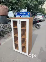 Brand new wooden Bookshelf/Books cabinet
