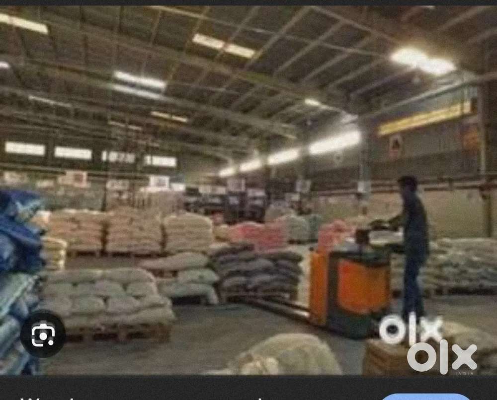 Grocery werehouse packing