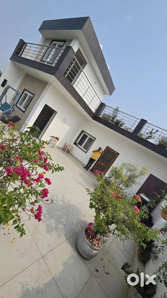 3 bhk newly build floor for rent with best ventilation and big balcony
