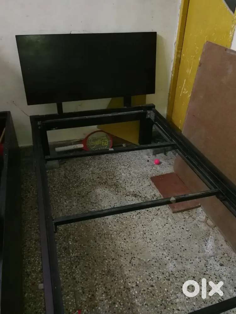 Single bed