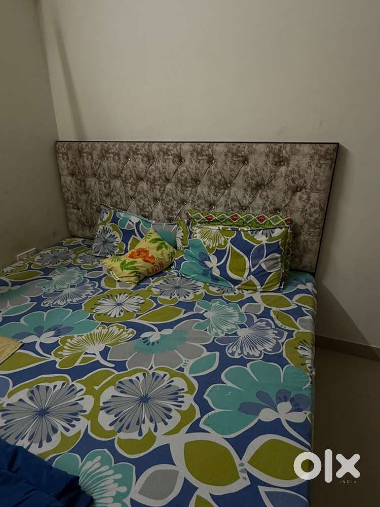 Box Bed in very good condition