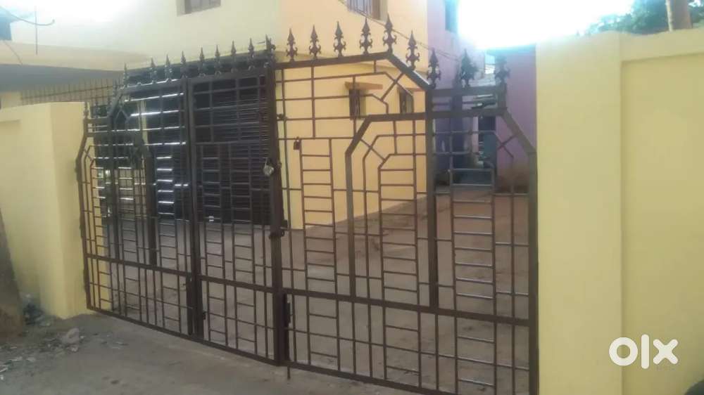 East facing Independent 5BHKHouse for commercial use near CRPF Square