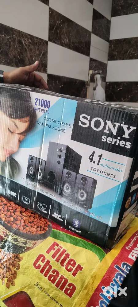 Sound box ( sony )
