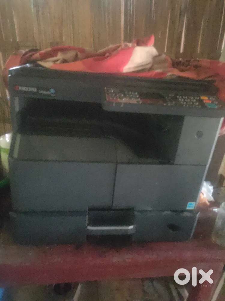 Xerox machine Kyocera taskalfa 1800 for sale.