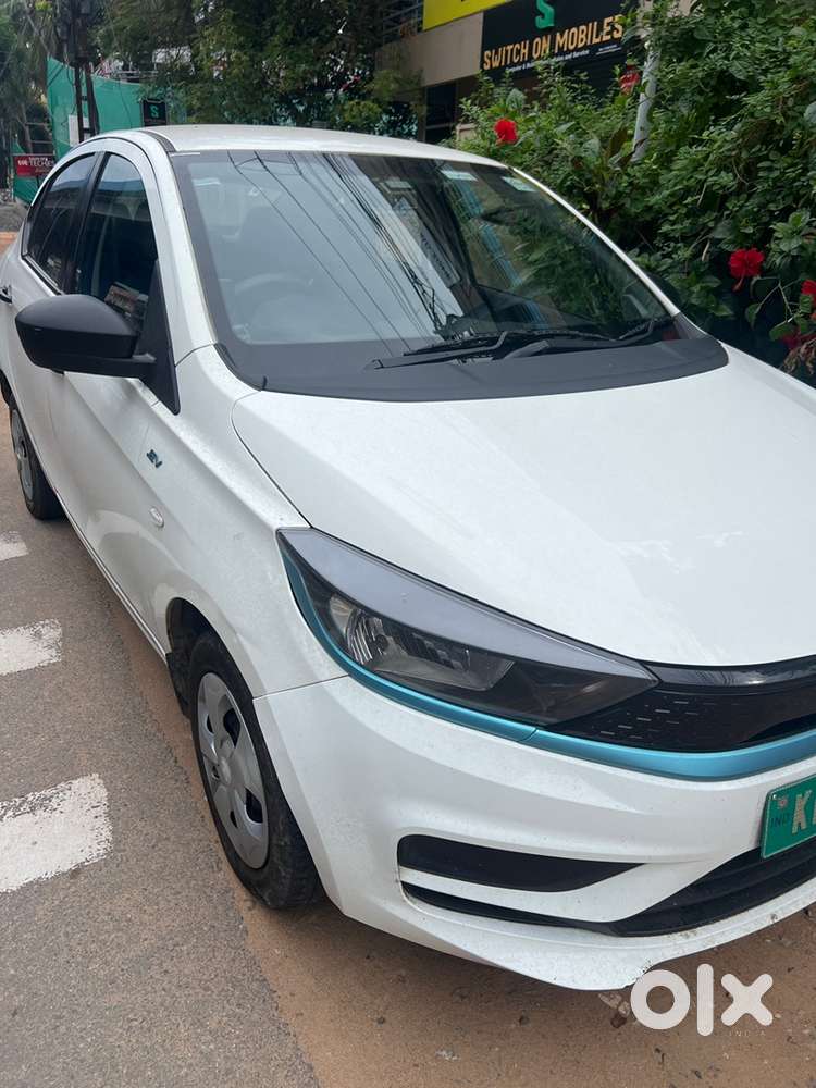 Neyyattinkara to airport 999/-