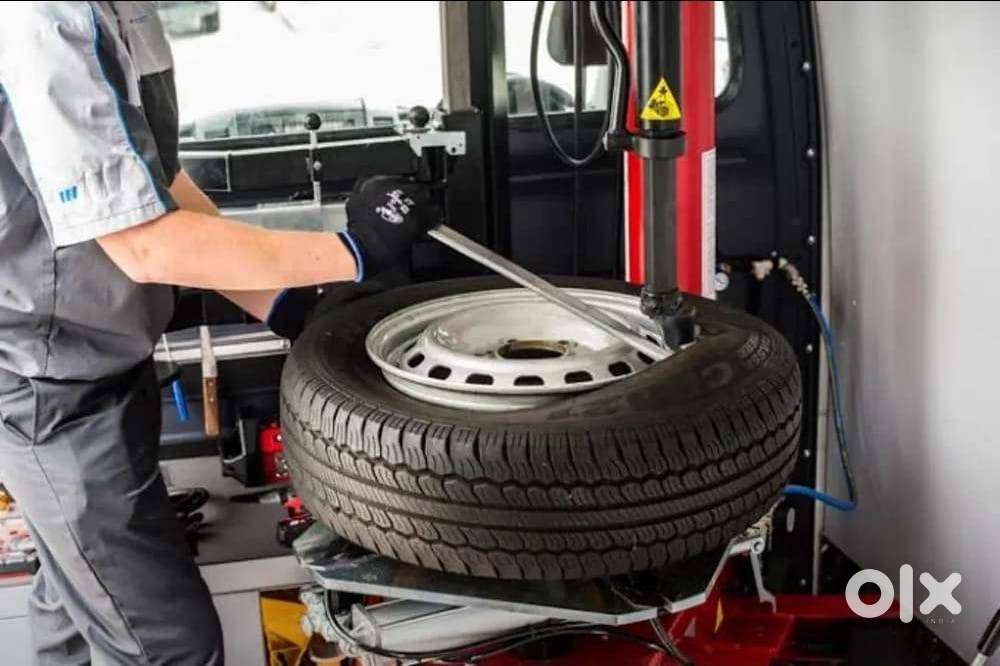 Mechanics Required in Tyre Shop