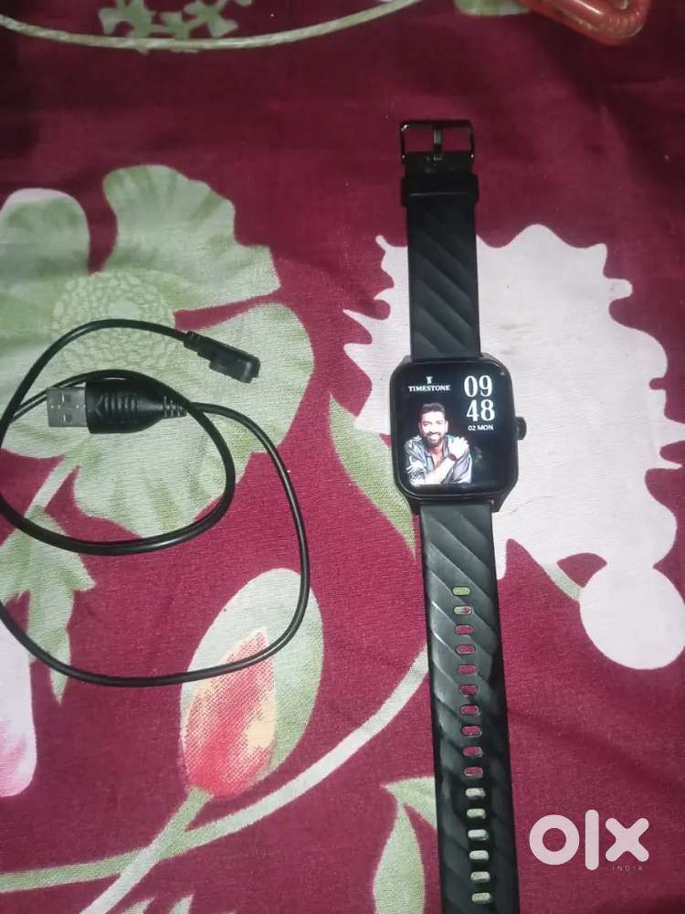 Smart watch timestone with charger