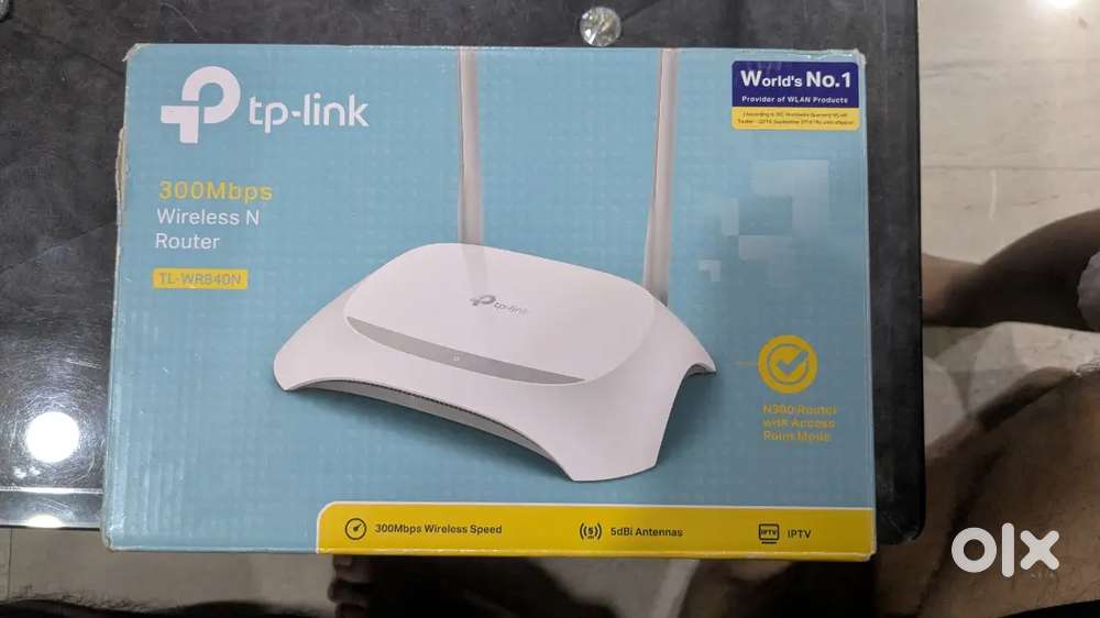 TP-Link 300 Mbps wi-fi router with dual antenna