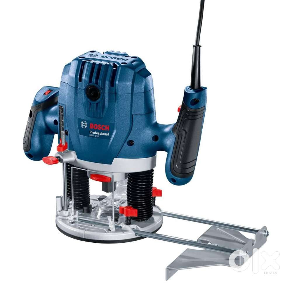 Bosch GOF 130 Corded Electric Router, 1,300W, 8 mm Bit, 28,000 rpm, 40