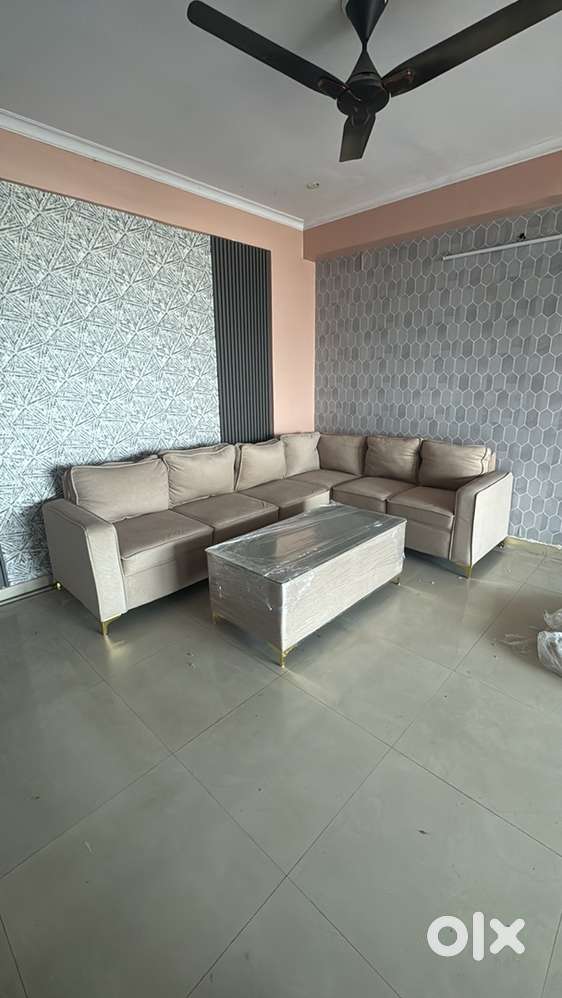 3bhk independent with all amenities fully furnish at main road vt park