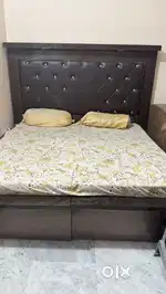 Double bed with metress and 2 side table