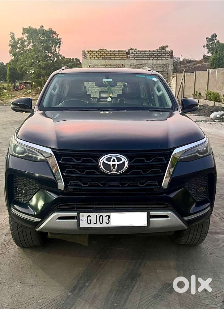 Toyota Fortuner 2021 Diesel 240000 Km Driven