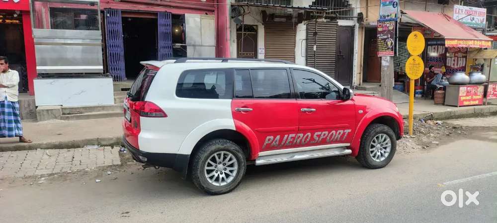 Mitsubishi Pajero Sport 2016 Diesel Well Maintained