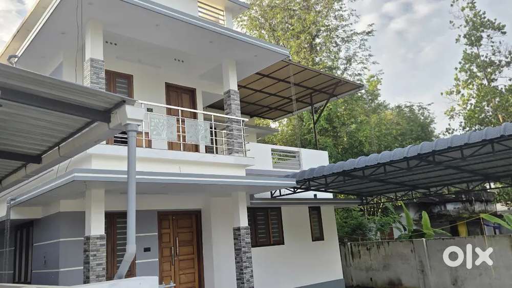 House near Cherthala St Michael's college  Nh 100 mtr