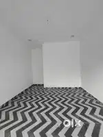 COMMERCIAL SHOP AVAILABLE FOR RENT