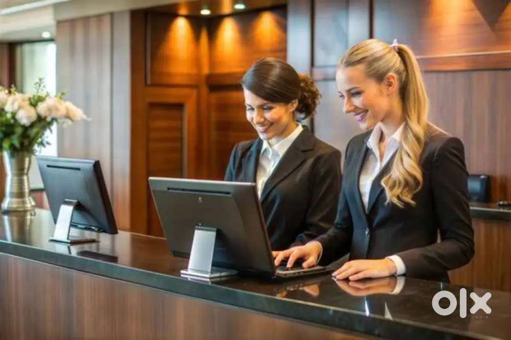 (होटल में काम करने की आवश्यकता है। फ्रंट डेस्क हेल्पर और स्टाफ)