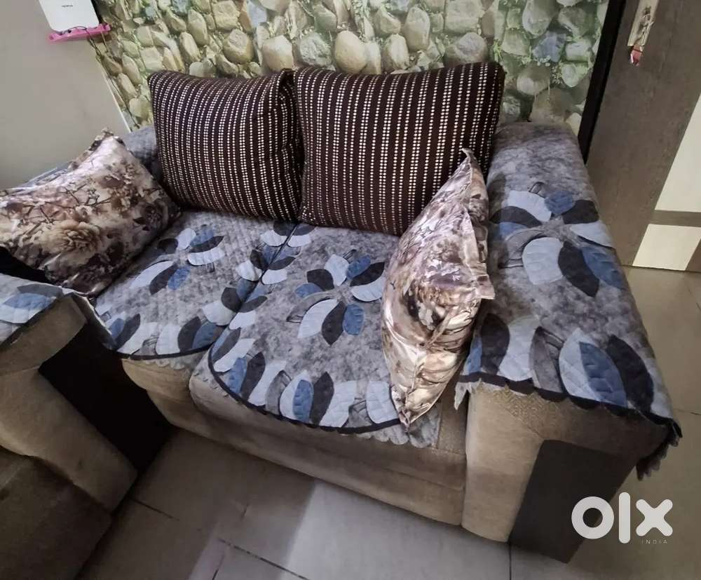 3+2 SEATER SOFA WITH COVERS/DoubleBed Hydrlic/Computer table/ Shoerack