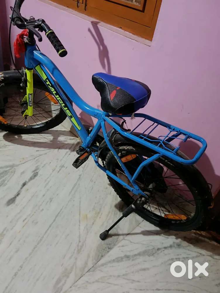 Kids cycle age 5 to 8 years