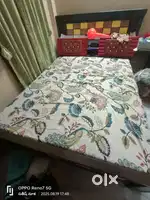 Queen size bed