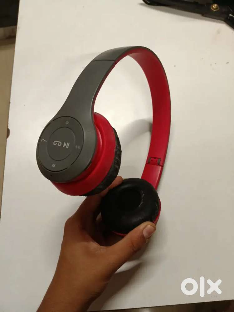 I am selling headphones