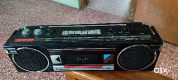 National Tape radio