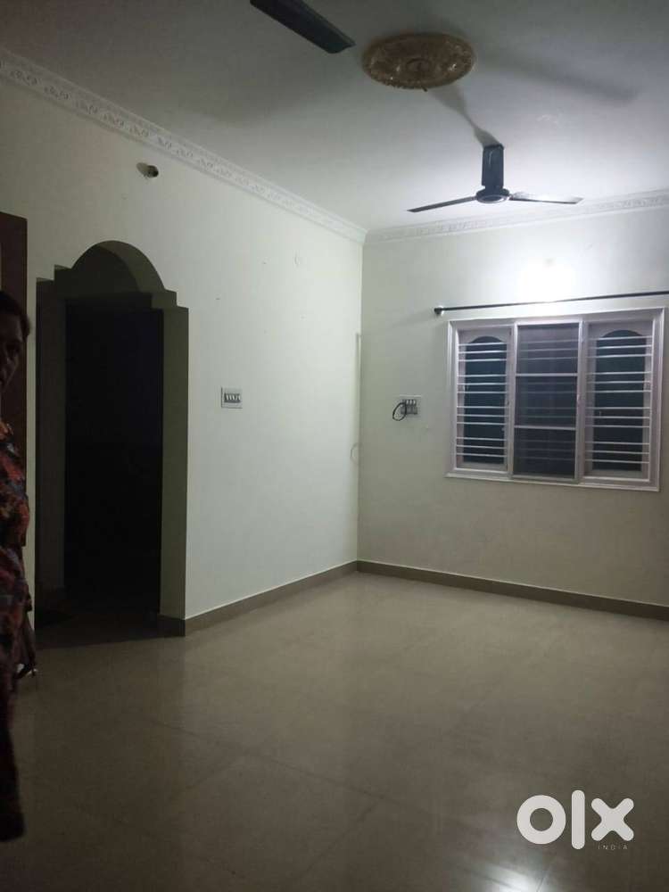 2BHK house available for rent/lease in hoysala nagar