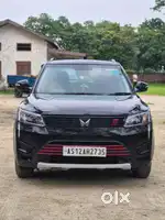 Mahindra XUV300 W8, 2023, Petrol