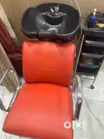 5 saloon chair one shampoo station