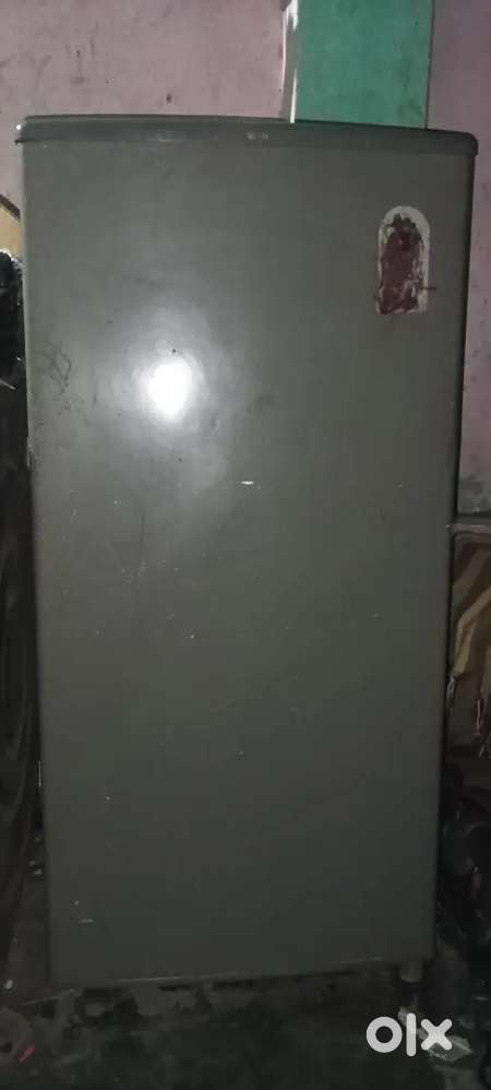 Lg fridge good conditio