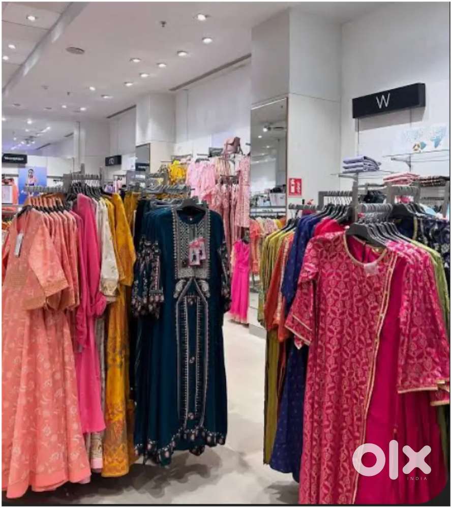 REQUIRED TO BE DIRECT JOINING IN LAKHNOW MALL