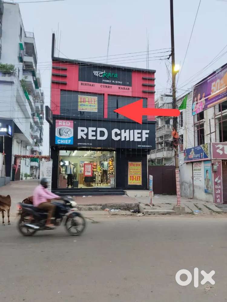 Commercial space for office , showroom, Restaurant etc for rent