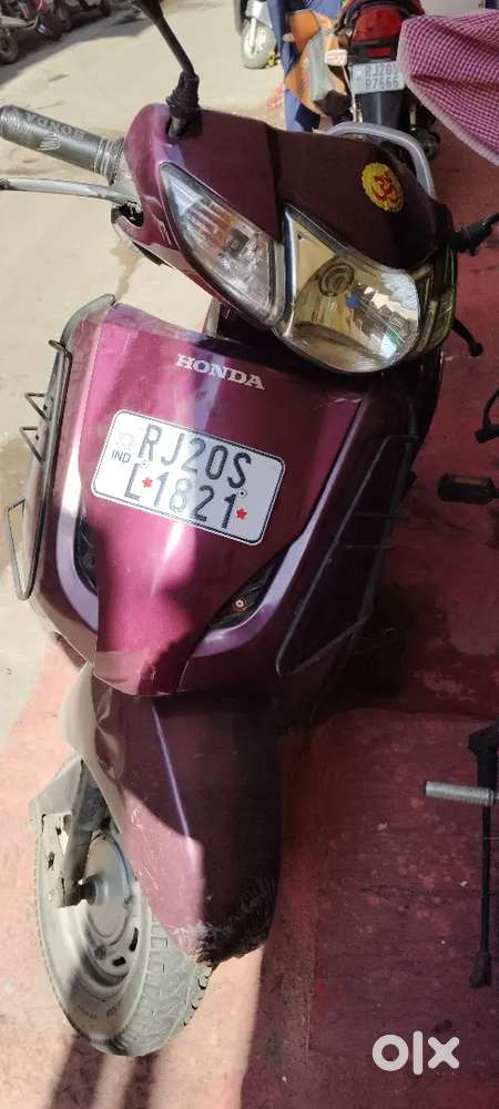 Activa scooter 2011 model in good & running condition