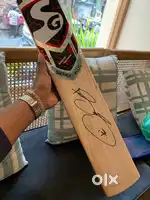 AB de Villiers Autographed Cricket Bat – Rare Collector’s Item!