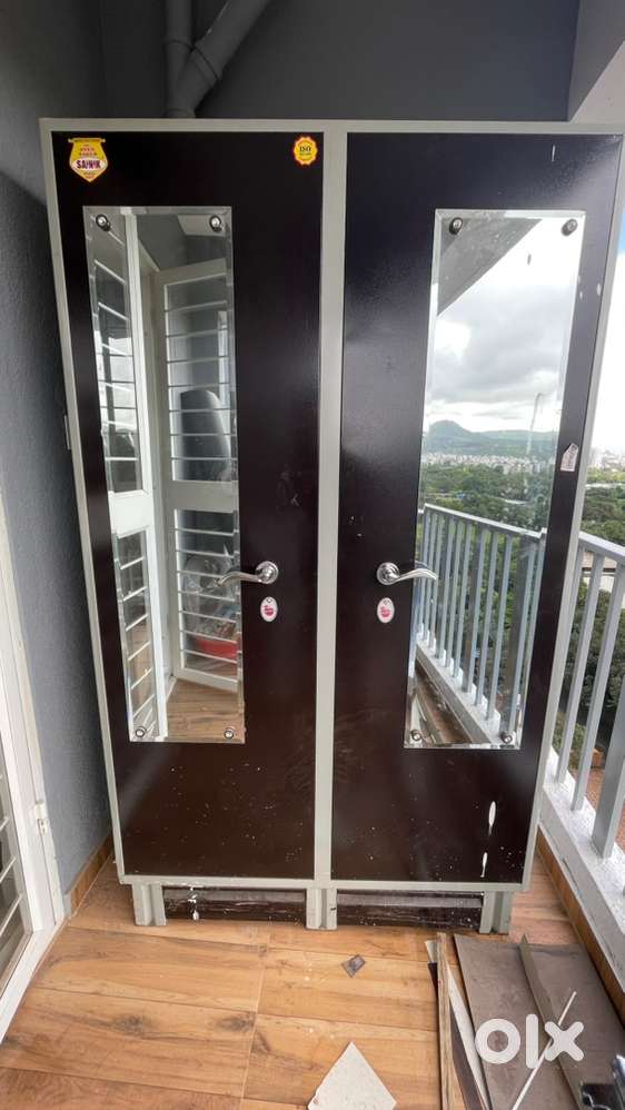 Steel wardrobe for sale