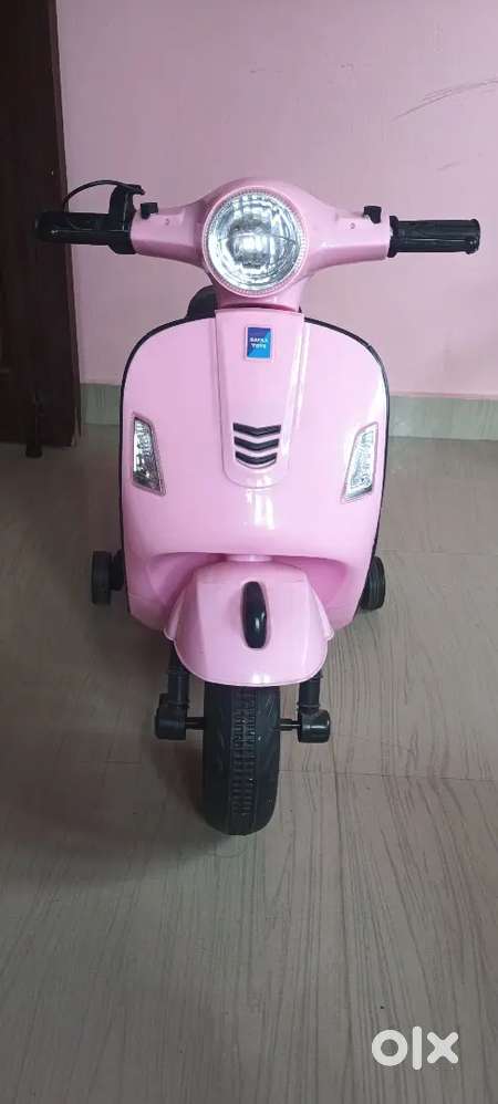 Vespa toy new bike