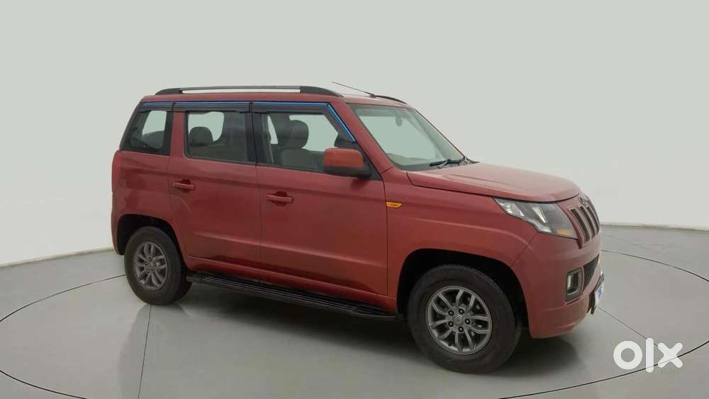 Mahindra TUV 300 T10, 2018, Diesel