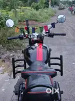 Royal Enfield classic 350 stealth black s